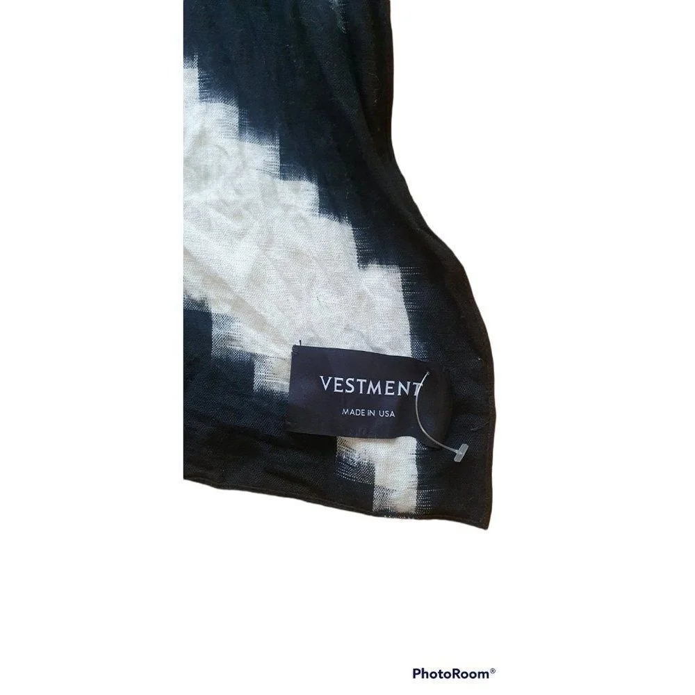 VESTMENT moss linen